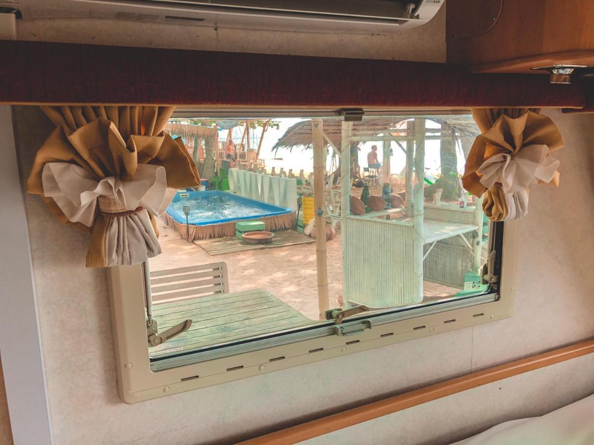 Beach House Camp Na Chom Thian Buitenkant foto