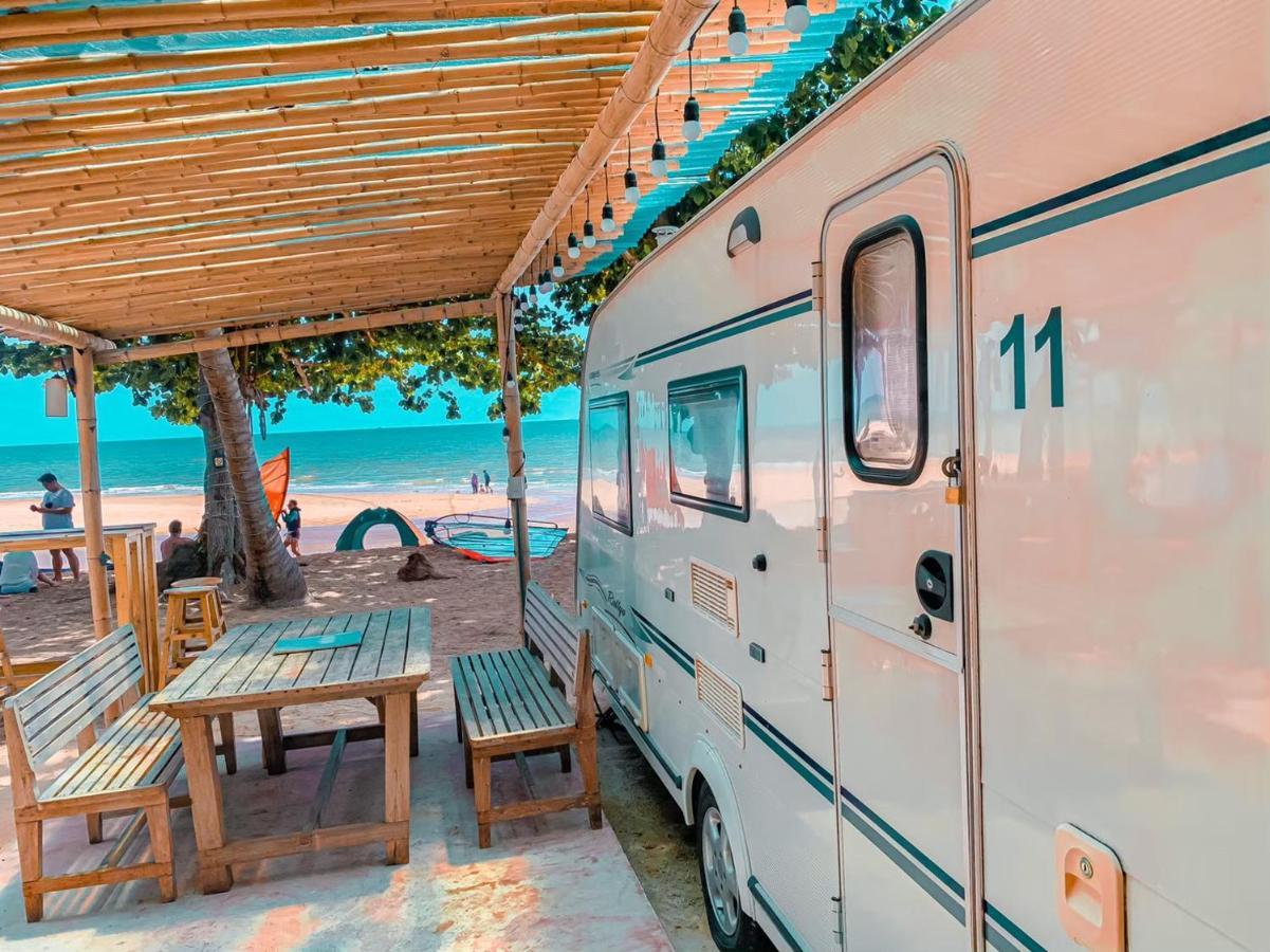 Beach House Camp Na Chom Thian Buitenkant foto