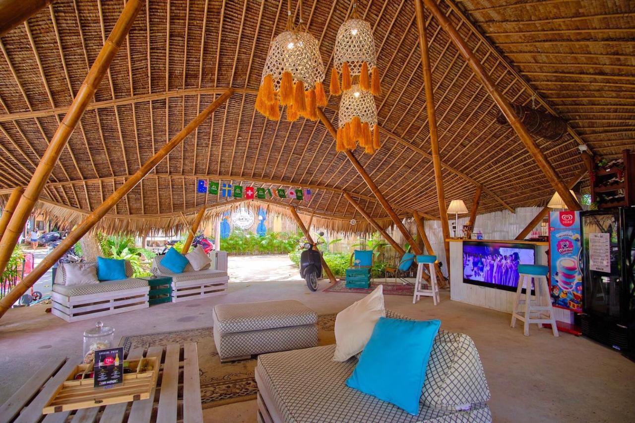 Beach House Camp Na Chom Thian Buitenkant foto