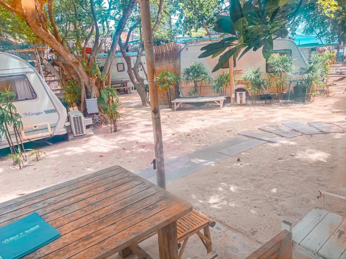 Beach House Camp Na Chom Thian Buitenkant foto